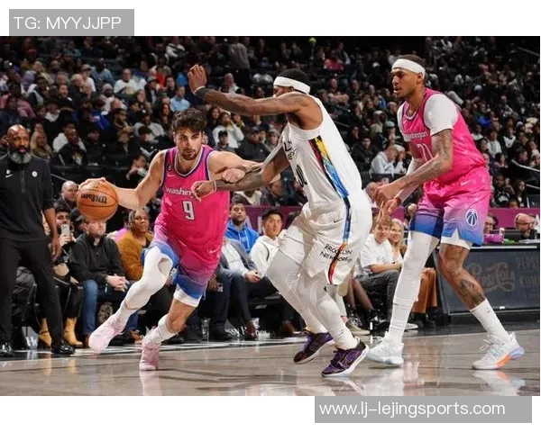 乔丹古德温关键三分助力球队胜利全场最高19分外加7篮板2抢断表现出色