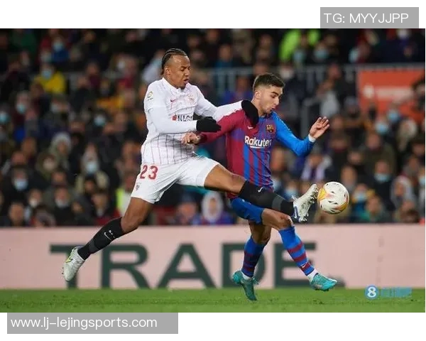 巴萨明确引援计划目标锁定左脚中卫强力边后卫与顶级中锋 巴萨明确引援计划目标锁定左脚中卫强力边后卫与顶级中锋