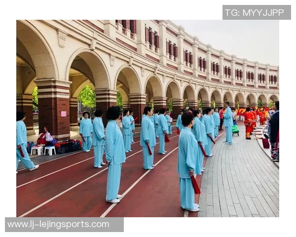 中国体育报报道中足联启动职业联赛文明行动月系列活动倡导体育精神与文明风尚 中国体育报报道中足联启动职业联赛文明行动月系列活动倡导体育精神与文明风尚