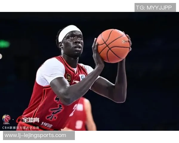 北京男篮外援斯佩尔曼奥莫特杰曼正式集结备战新赛季 北京男篮外援斯佩尔曼奥莫特杰曼正式集结备战新赛季