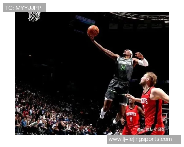 爱德华兹称赞克拉克表现出色称其提升球队整体防守能力