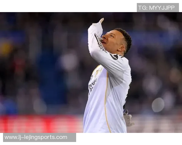 姆巴佩点球破僵局皇马1-0领先塔拉维亚防守失误成关键因素 姆巴佩点球破僵局皇马1-0领先塔拉维亚防守失误成关键因素