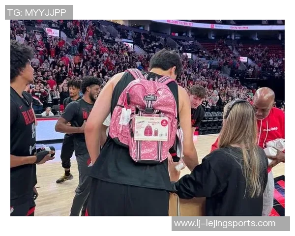 真男人的粉色选择杨瀚森分享书包抢购趣事