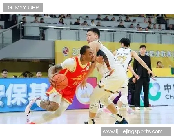 客队优先使用额外球员参加潜力赛主队需等待才能上场 客队优先使用额外球员参加潜力赛主队需等待才能上场